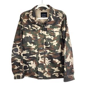 Sanctuary Camo Utility Jacket Shacket Pockets Stretch Button Front Size M